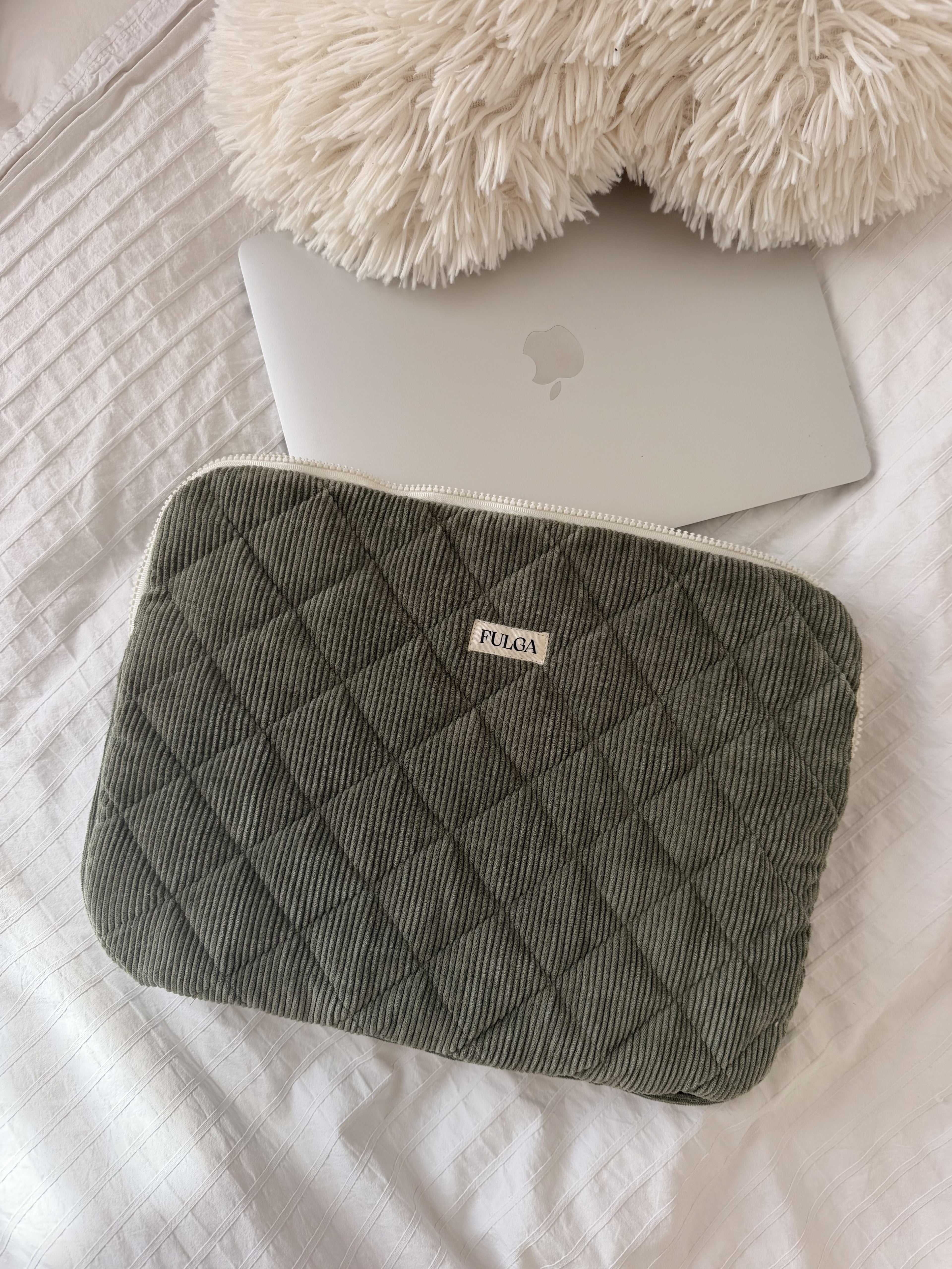 Macbook Sleeve - Green